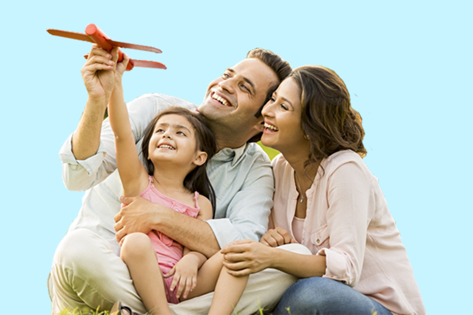 Family protected by Get Me Insurance coverage in Canada